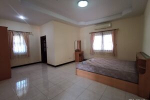 Gallery image #1 from post No BVA19547: House For Sale Pattaya Blue Star Village East Pattaya