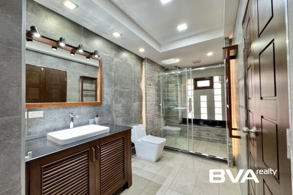 condo for sale Jomtien Chateau Dale Thabali