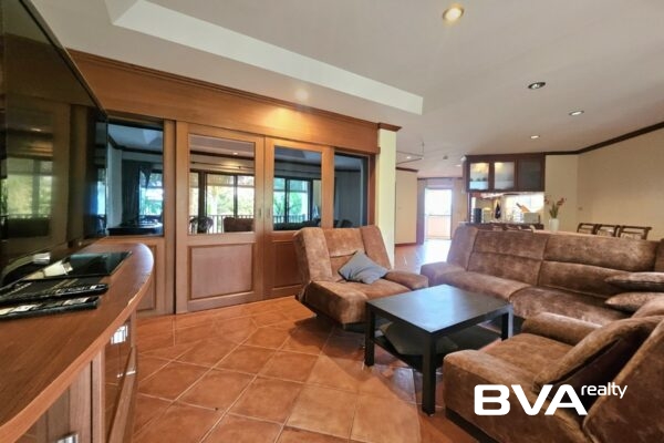 condo for sale Jomtien Chateau Dale Thabali