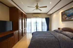 Condo For Sale Pattaya Baan Suan Lalana Jomtien BVA110475