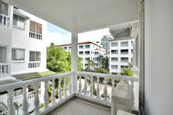 Condo For Sale Pattaya Baan Suan Lalana Jomtien BVA111027