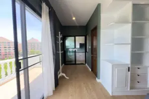 Condo For Sale Pattaya Baan Suan Lalana Jomtien BVA112461
