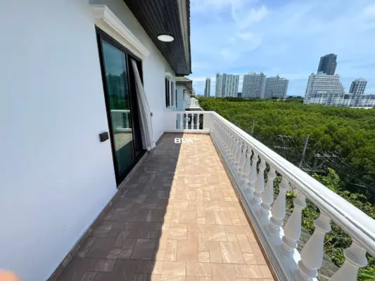 Condo For Sale Pattaya Baan Suan Lalana Jomtien BVA112461
