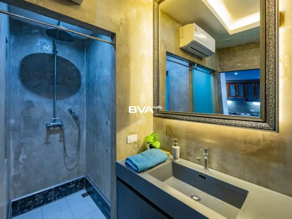 Condo for Sale Pattaya Baan Suan Lalana Jomtien BVA113287