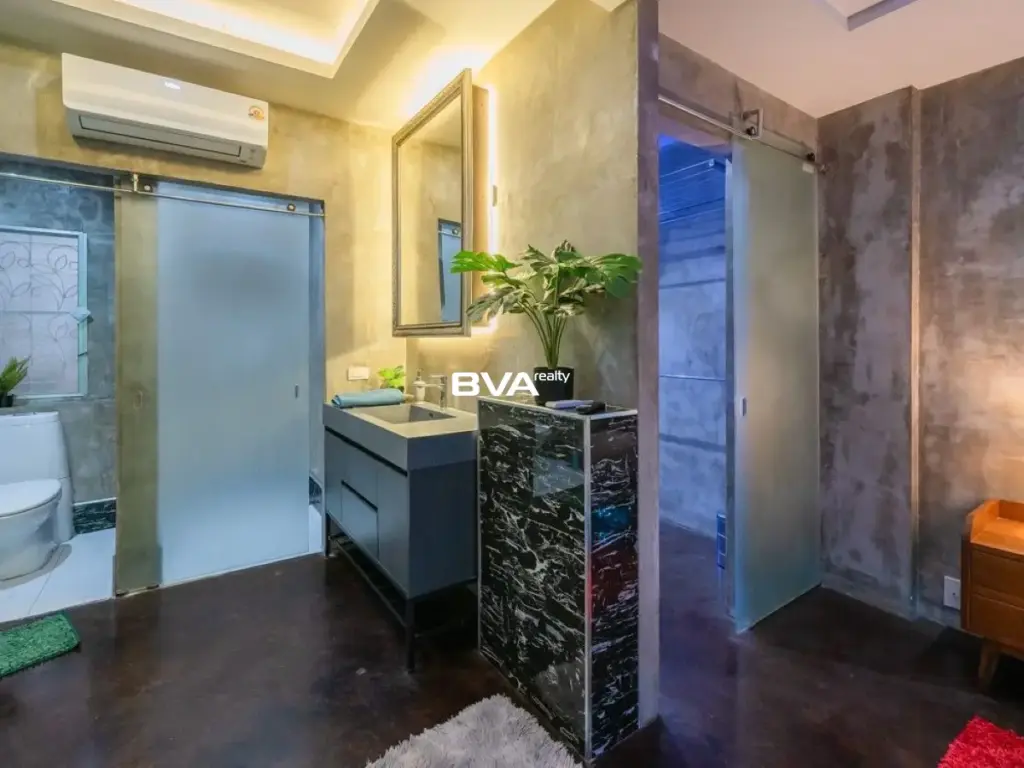Condo for Sale Pattaya Baan Suan Lalana Jomtien BVA113287