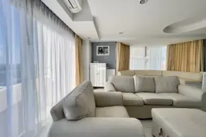 Condo For Sale Pattaya Peak Condominium Pratumnak BVA108986