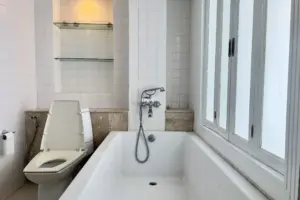 Condo For Sale Pattaya Peak Condominium Pratumnak BVA108986