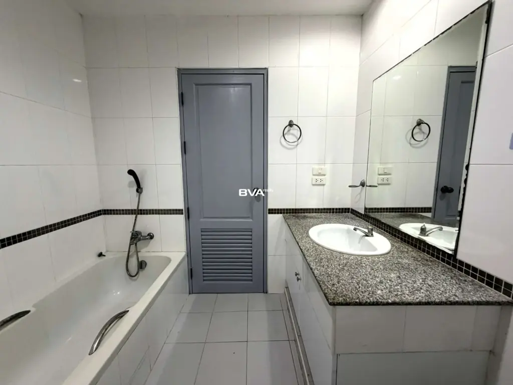 Condo for Sale Pattaya TW Jomtien BVA112598