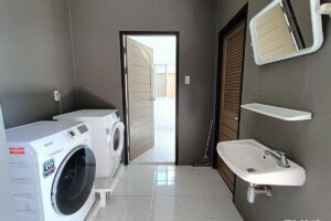Gallery image #45 from post No BVA20392: House For Rent Pattaya Grand Regent East Pattaya