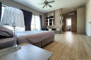 Gallery image #45 from post No BVA20392: House For Rent Pattaya Grand Regent East Pattaya