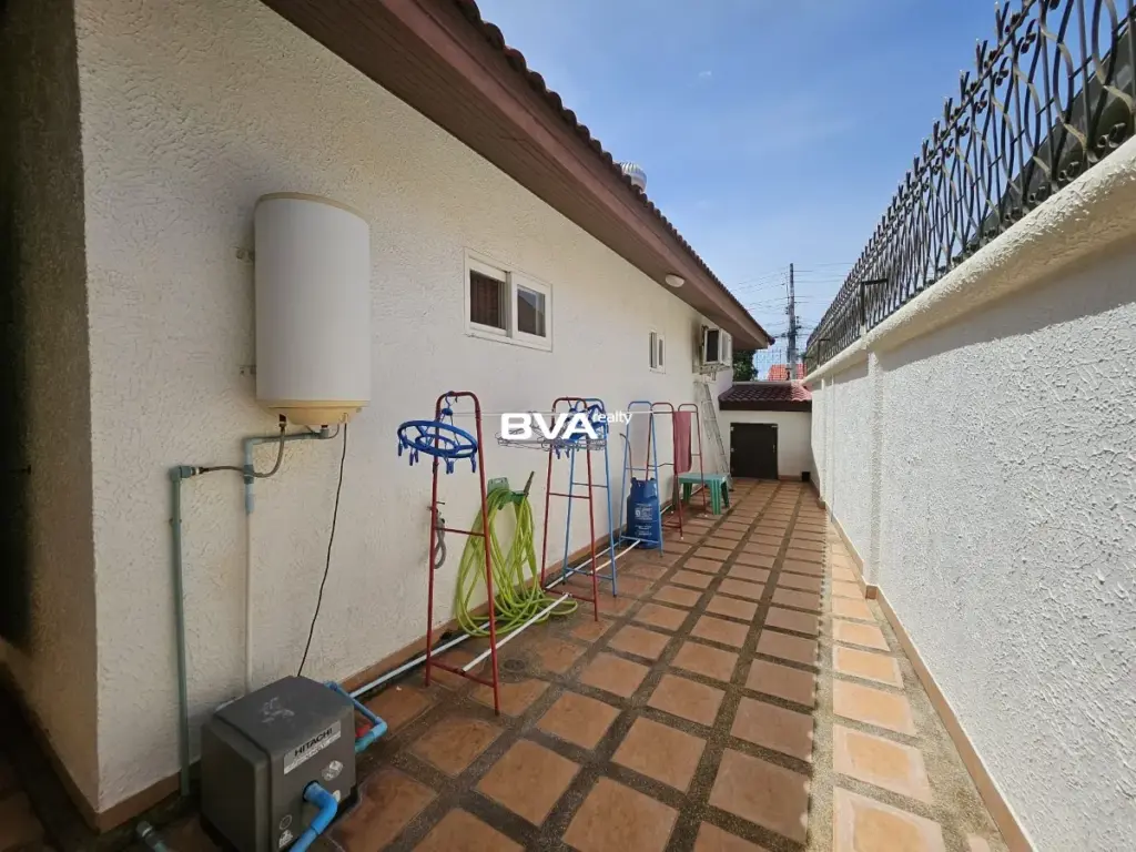 House For Sale Pattaya Nirvana Pool Villa East Pattaya BVA113436