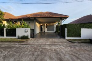 Gallery image #1 from post No BVA8835: House For Rent Pattaya Panalee Banna East Pattaya
