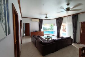 Gallery image #26 from post No BVA1702: House For Sale Pattaya Pratumnak