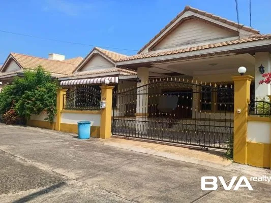 Gallery image #1 from post No BVA7099: House For Rent Pattaya Royal Green Park East Pattaya
