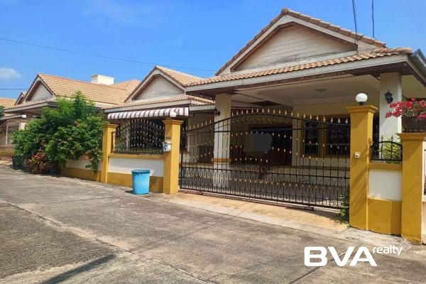 Gallery image #1 from post No BVA7099: House For Rent Pattaya Royal Green Park East Pattaya