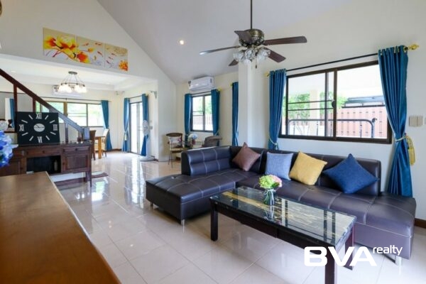 house for rent East Pattaya Siam Place Village