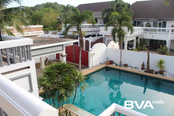 Haus zu verkaufen East Pattaya Temple Court Villas