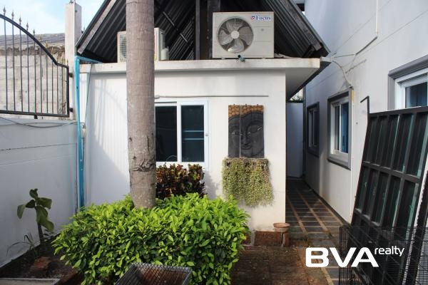 Haus zu verkaufen East Pattaya Temple Court Villas