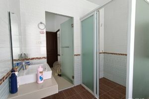 Gallery image #12 from post No BVA21393: House For Sale Pattaya Thai Charming Home East Pattaya