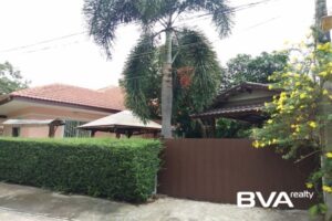 Gallery image #4 from post No BVA13527: House For Rent Pattaya Thai Garden Hill East Pattaya