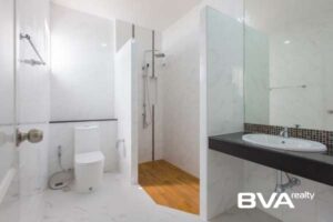 Gallery image #2 from post No BVA15355: House For Rent Pattaya The Palm East Pattaya