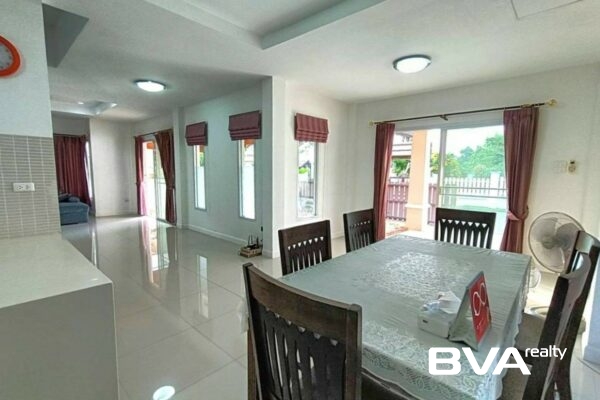 house for sale East Pattaya Tropical Village
