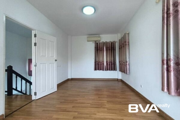 house for sale East Pattaya Tropical Village