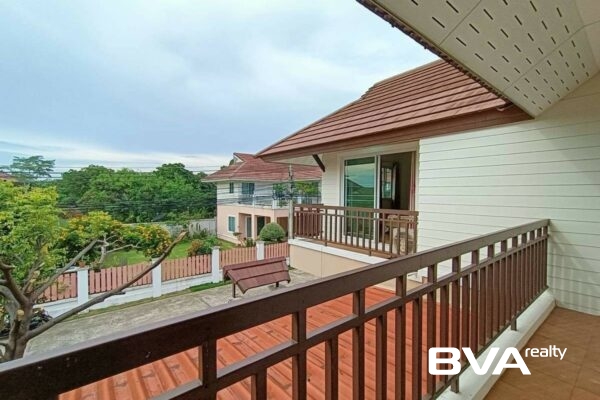 house for sale East Pattaya Tropical Village