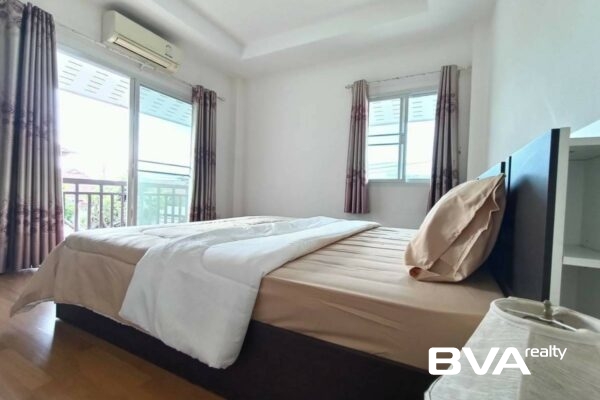 house for sale East Pattaya Tropical Village