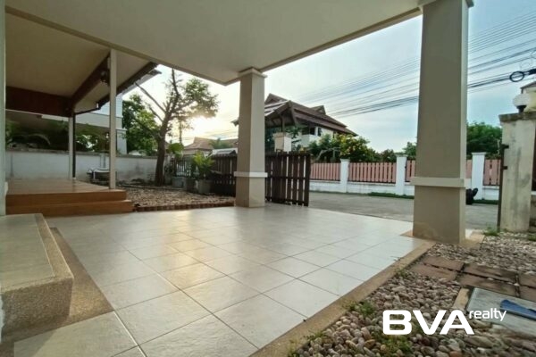 house for sale East Pattaya Tropical Village